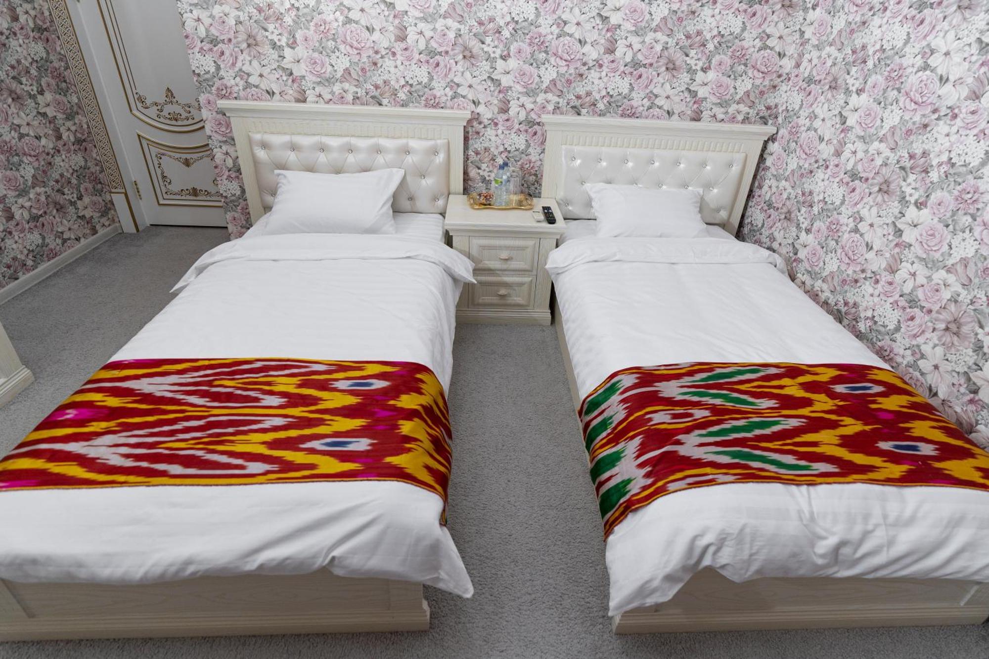 Crystal Guest House サマルカンド エクステリア 写真
