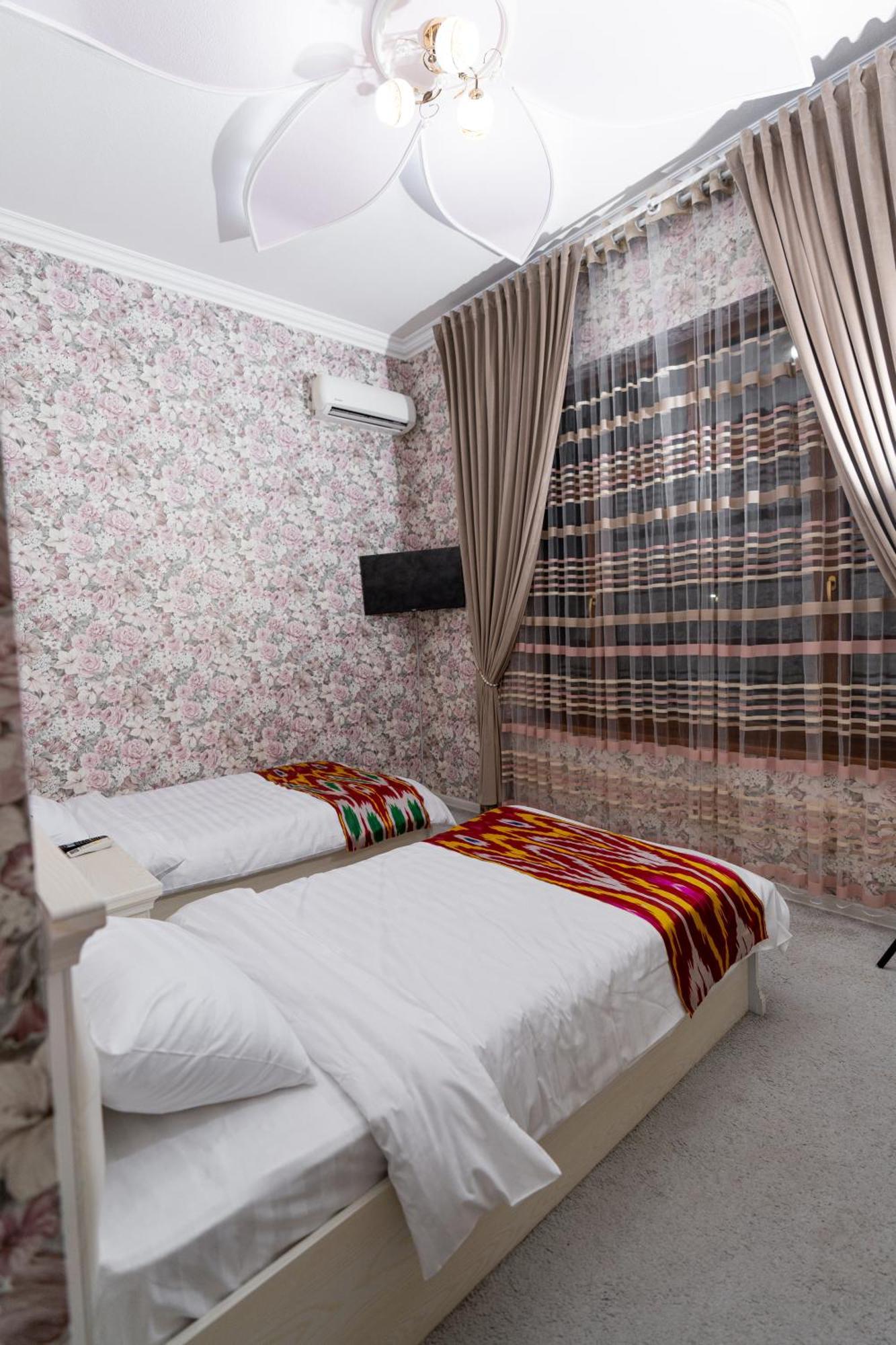 Crystal Guest House サマルカンド エクステリア 写真